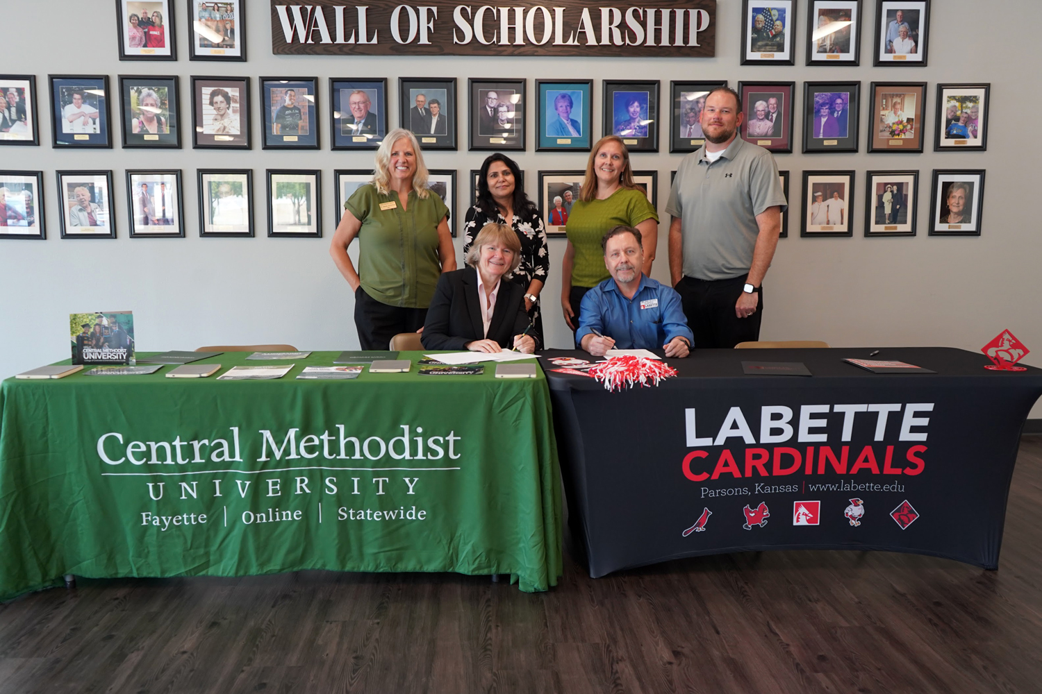 Signing Group